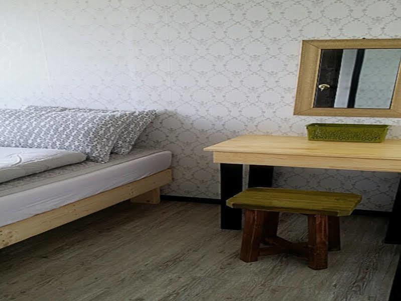 Jeju Airport Mira Guesthouse Zewnętrze zdjęcie
